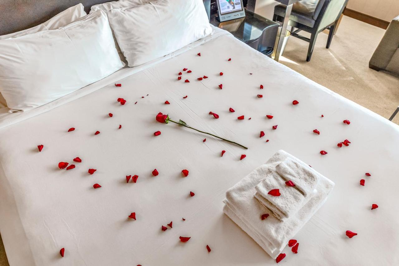 VDARA Beautiful suite on 22nd FLR * No resort fees Free Valet parking Las Vegas Extérieur photo