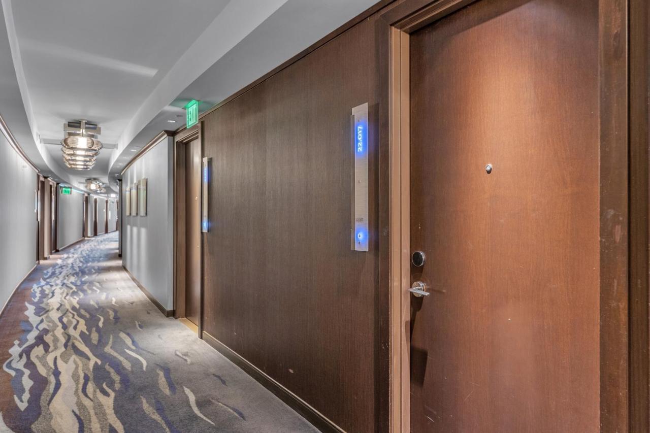 VDARA Beautiful suite on 22nd FLR * No resort fees Free Valet parking Las Vegas Extérieur photo